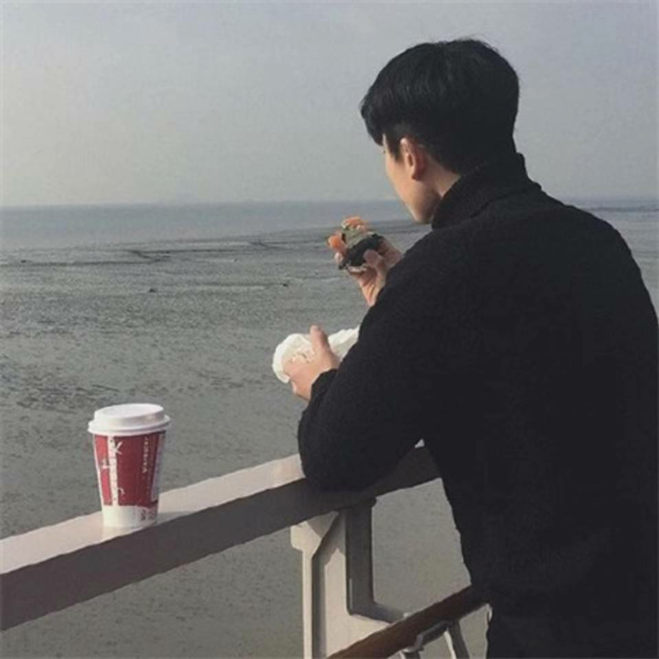 风里雨里，水库边等你海报