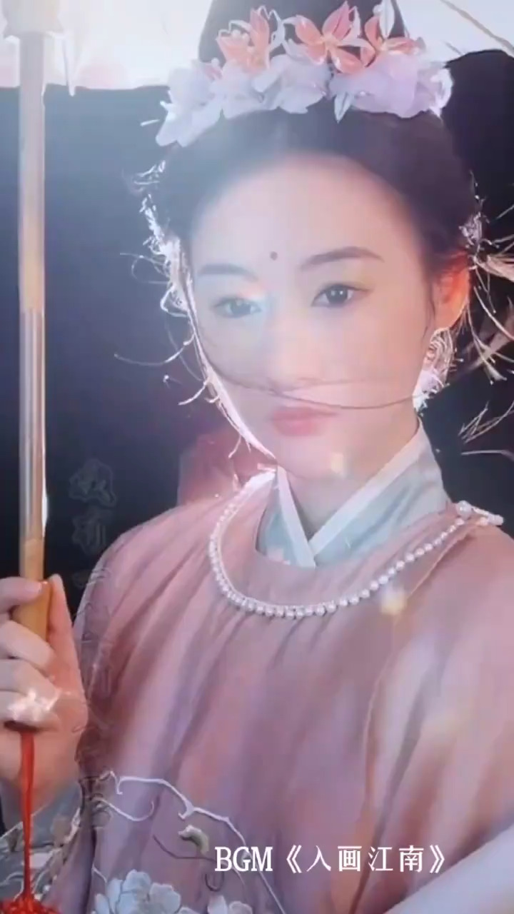 江南雨季，最适合和女