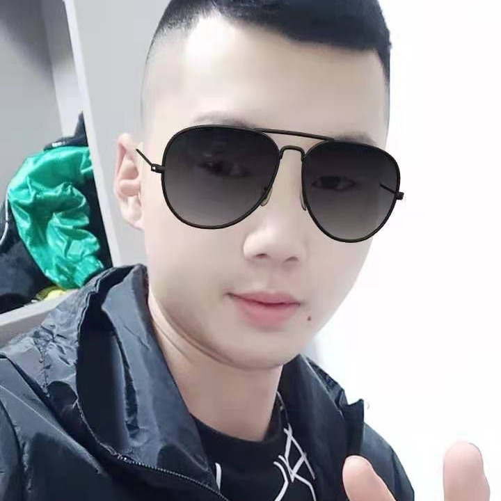 漠然🌟阿岩海报