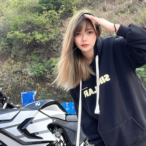 小月宝🧸海报