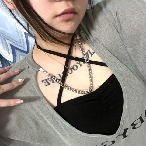 Dz.玥玥饿了海报