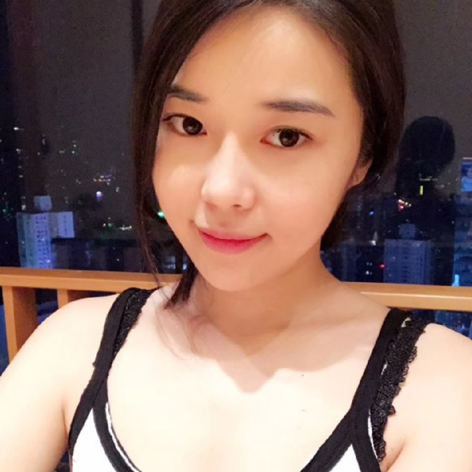 吓一夏。海报