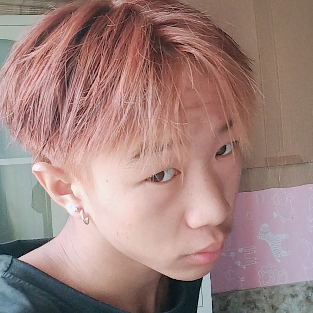 宋辉，，，海报