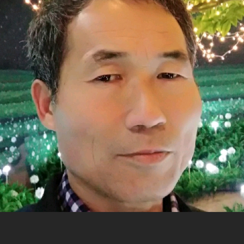 天漄何处无方草海报