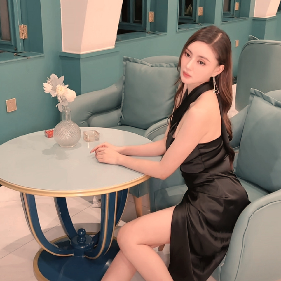 性感G靓女海报