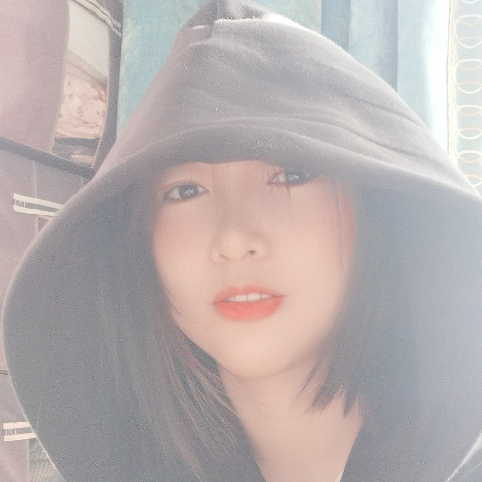 小鹭儿海报