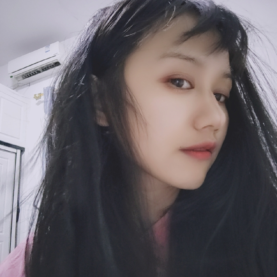 上上签女神海报