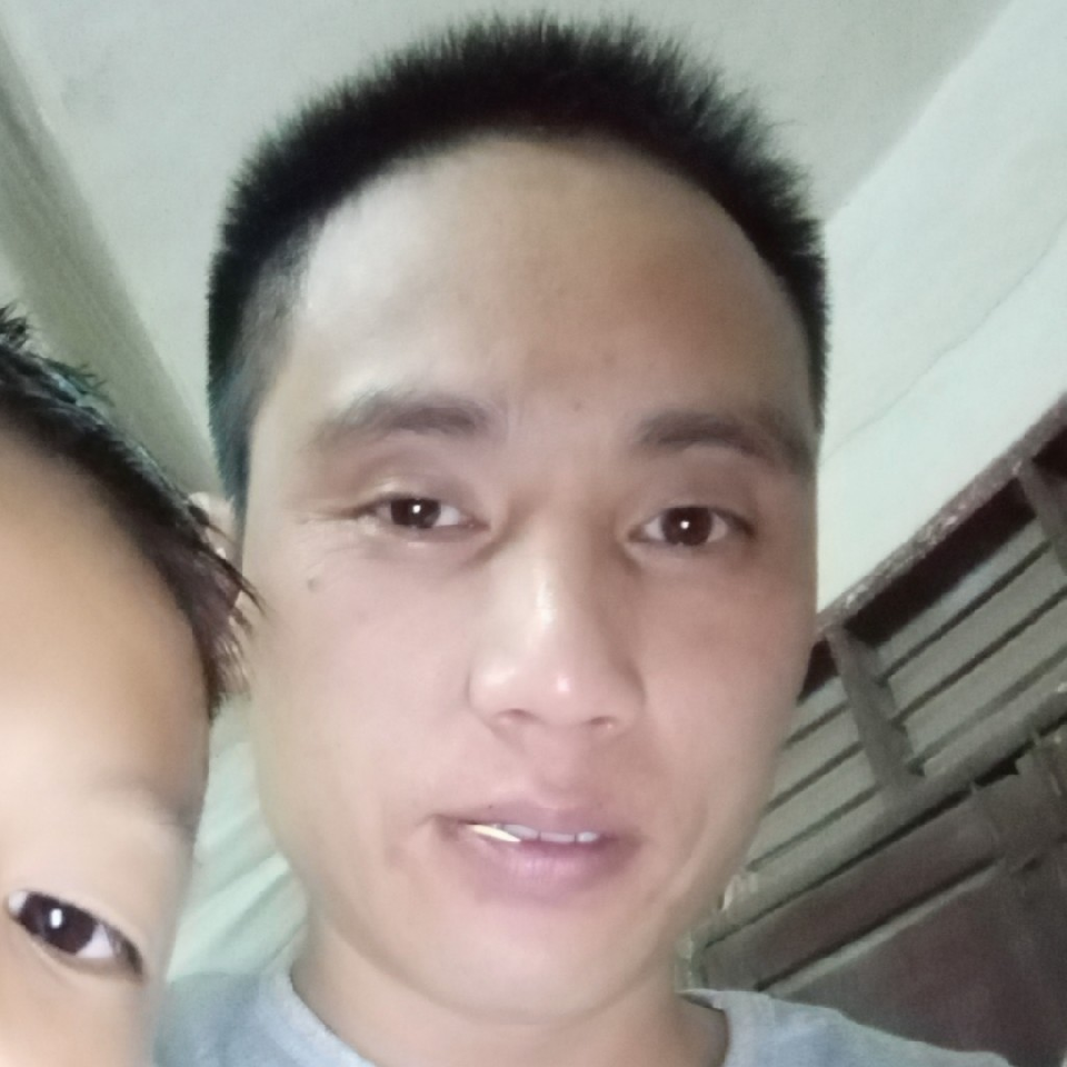 塑形的李权海报