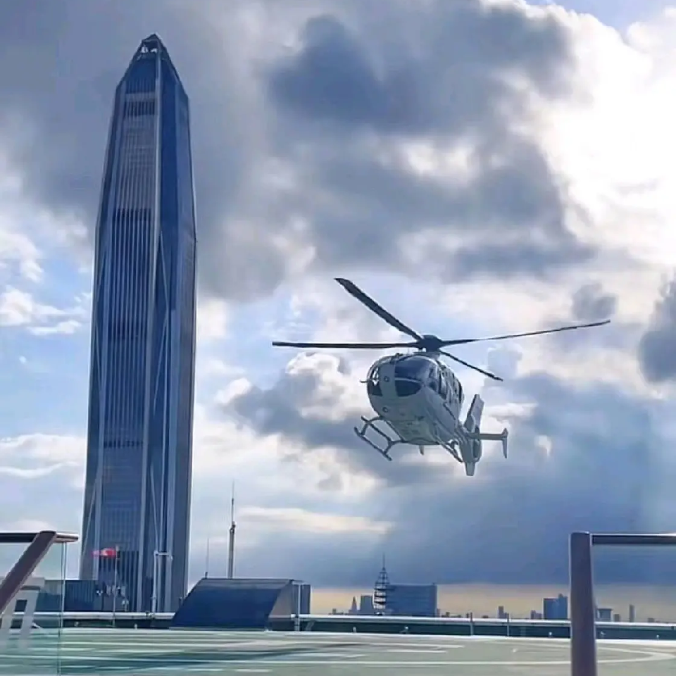 la及海报
