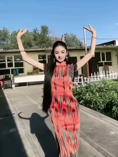 美丽的新疆小姐姐